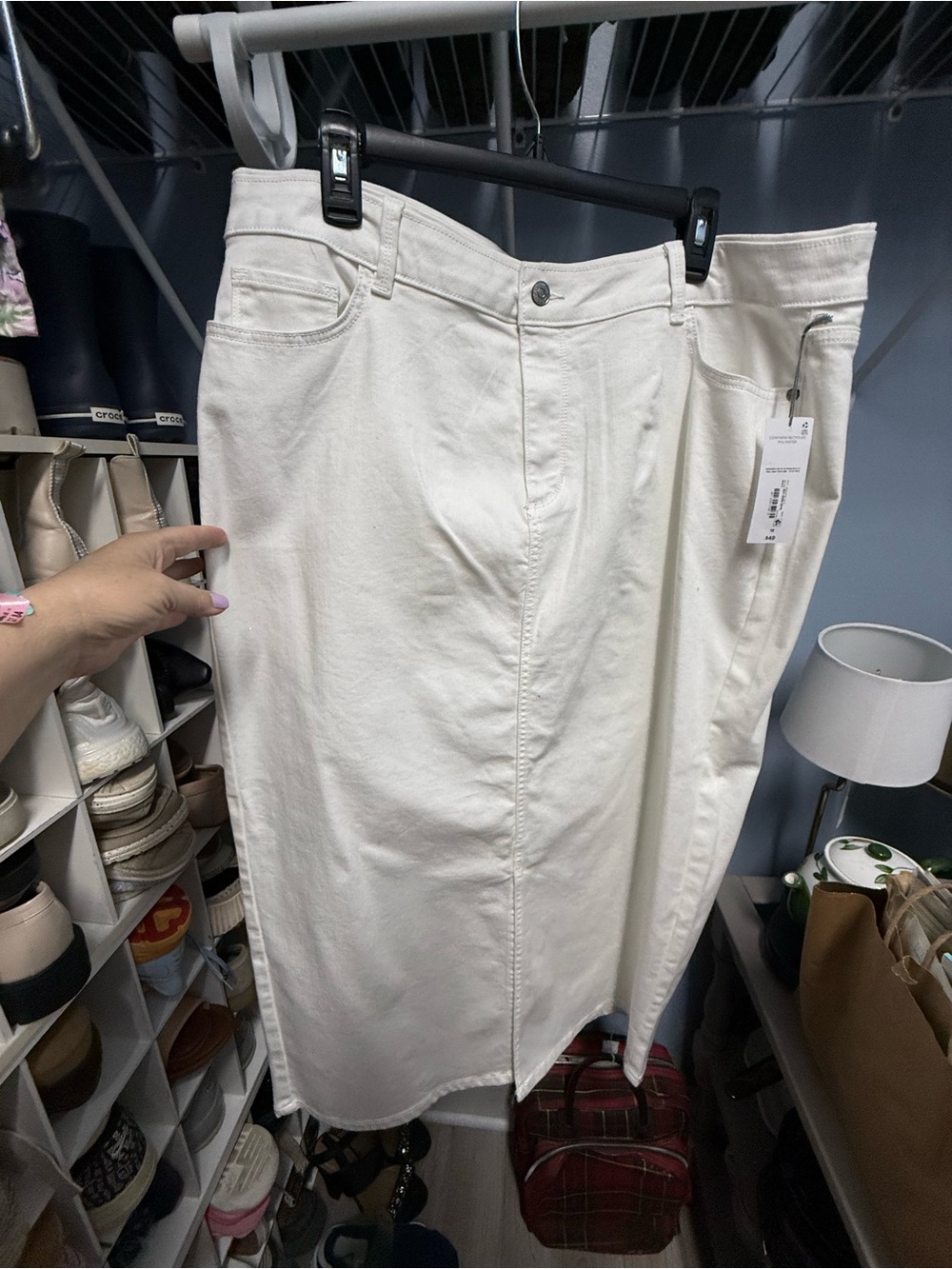 Liz Claiborne White denim Skirt with Split Detail size 18
